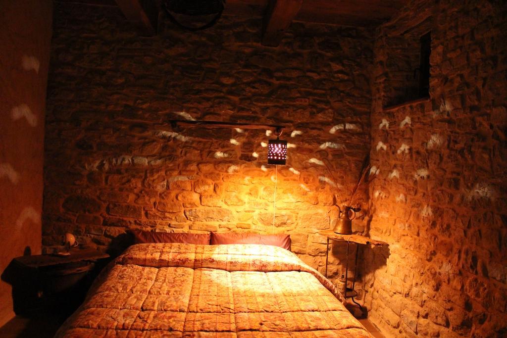 Sasso Erminia R&B Ecosostenibile Novafeltria Δωμάτιο φωτογραφία