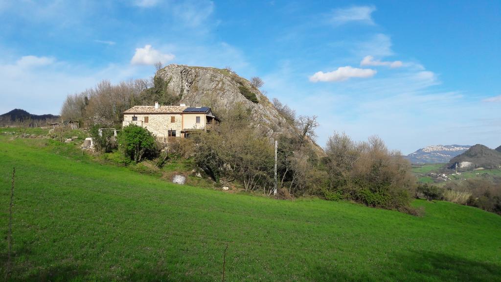 Sasso Erminia R&B Ecosostenibile Novafeltria Εξωτερικό φωτογραφία